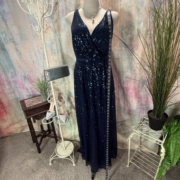 📌David's Bridal Sequin Navy Empire Waistline Bridesmaid - Formal  - Prom Dress - Picture 6 of 16
